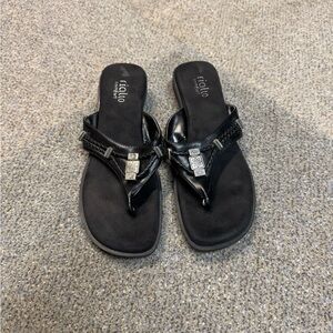 Rialto Women's Black Sandals